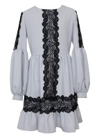 Szara sukienka z dekoracyjną koronką.jpg