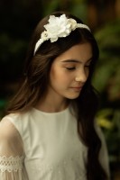 Opaska dziewczęca do Pierwszej Komunii Świętej w kolorze ecru.jpg