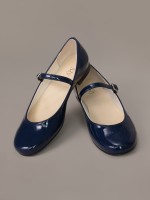 Granatowe, lakierowane baleriny zapinane na klamerkę.jpg