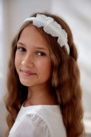 Opaska do Komunii z błyszczącą aplikacją.jpg