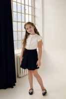 Czarna spódnica z kontrafałdami