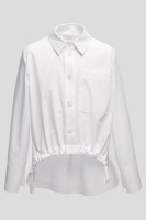 Biała bluzka z wydłużonym tyłem i z kieszonką