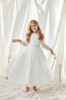 Ecru sukienka do Komunii z gipiurą na rękawach i w talii .jpg