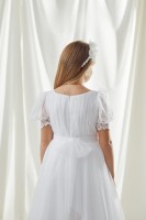 Biała, długa sukienka do Komunii z bufiastymi rękawkami .jpg